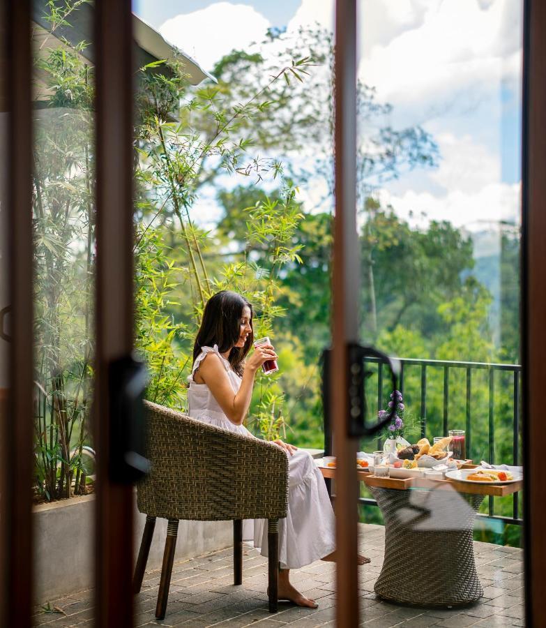 Celestial Hills - Villas & Suites By The Clarks Kandy Exterior photo